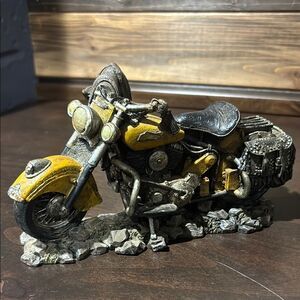 Vintage Dirty Yellow Harley Davidson Flathead Motorcycle Figurine
